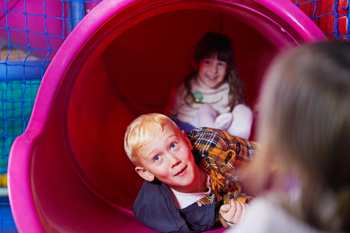 Mother's Day Children Play